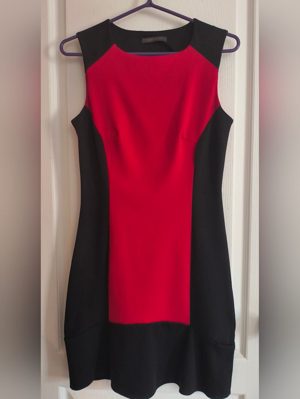 Red and Black Sleeveless Colorblock Dress